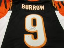 Joe Burrow of the Cincinnati Bengals signed autographed football jersey PAAS COA 483