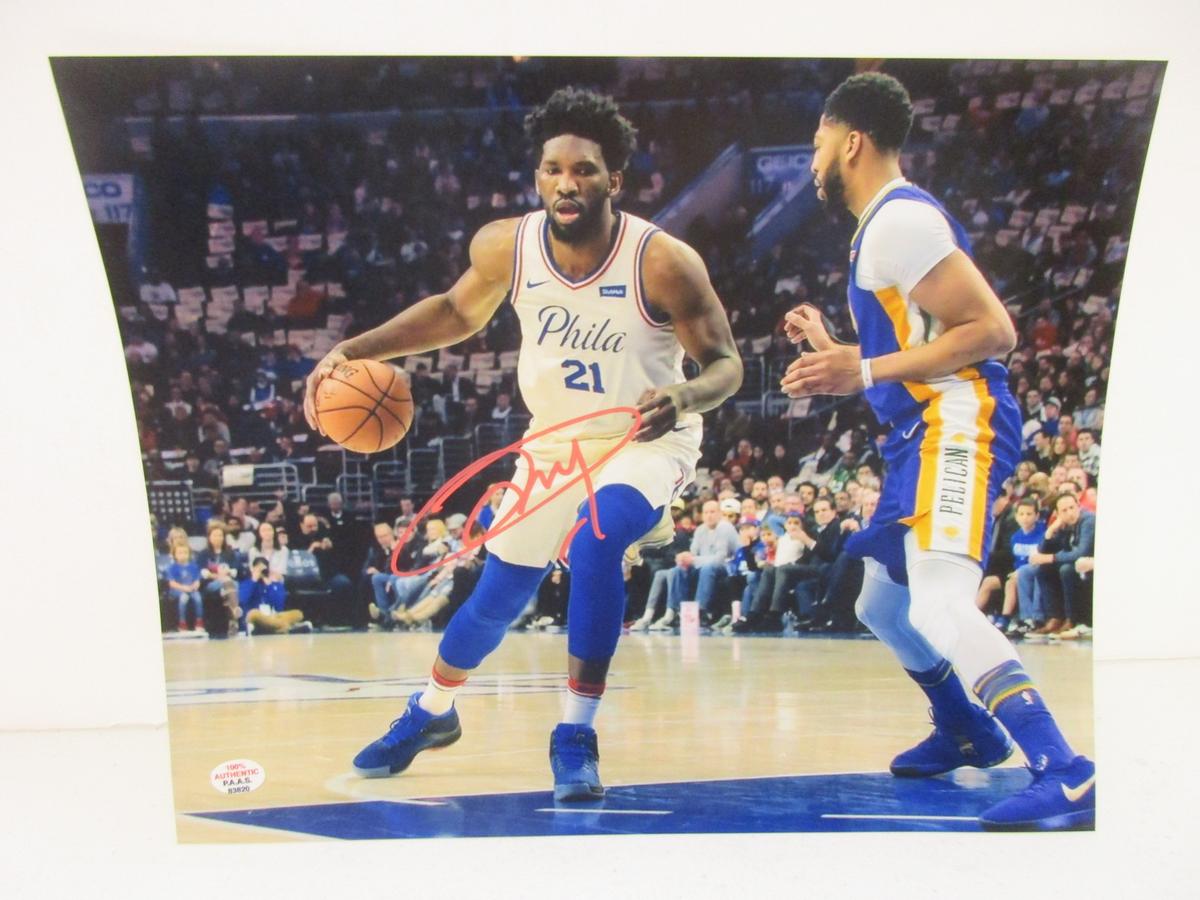 Joel Embiid of the Philadelphia 76ers signed autographed 8x10 photo PAAS COA 820