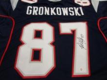 Rob Gronkowski of the New England Patriots signed autographed football jersey PAAS COA 901