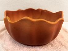 ROSEVILLE U.S.A. Vintage 6" Florane Pottery Dish Stamped # 60-6"