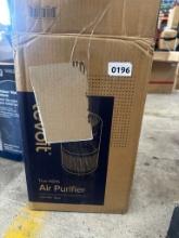 Levoit Air Purifier (like new)