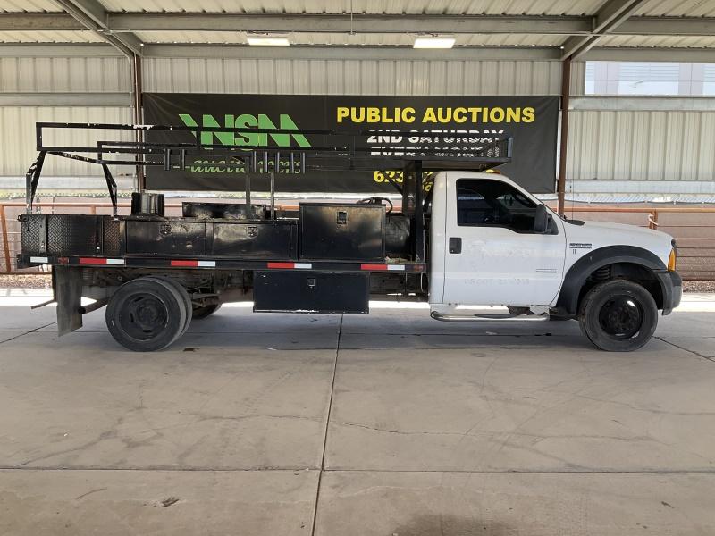 2006 Ford F-550 Super Duty U/T