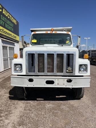 1996 International 2574 Dump Truck