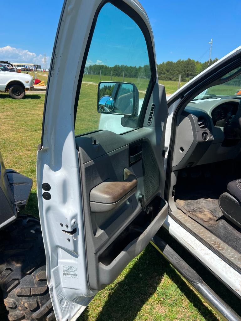 2007 FORD F-150 PICKUP (AT, V6, MILES