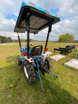 FORD 1220 TRACTOR (HRS-1089)