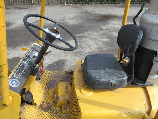 HYSTER H25E FORKLIFT