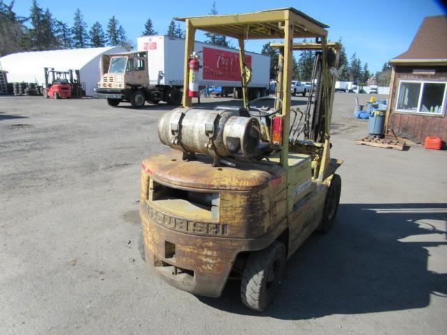 MITSUBISHI FG25 FORKLIFT