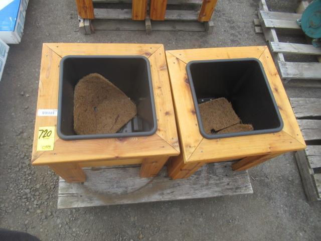 (2) 20'' X 20'' 1-POT CEDAR PLANTER BOXES (UNUSED)