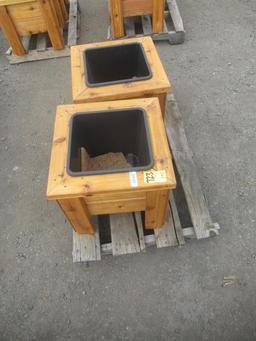 (2) 20'' X 20'' 1-POT CEDAR PLANTER BOXES (UNUSED)