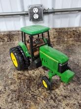 John Deere 7710 Toy Tractor