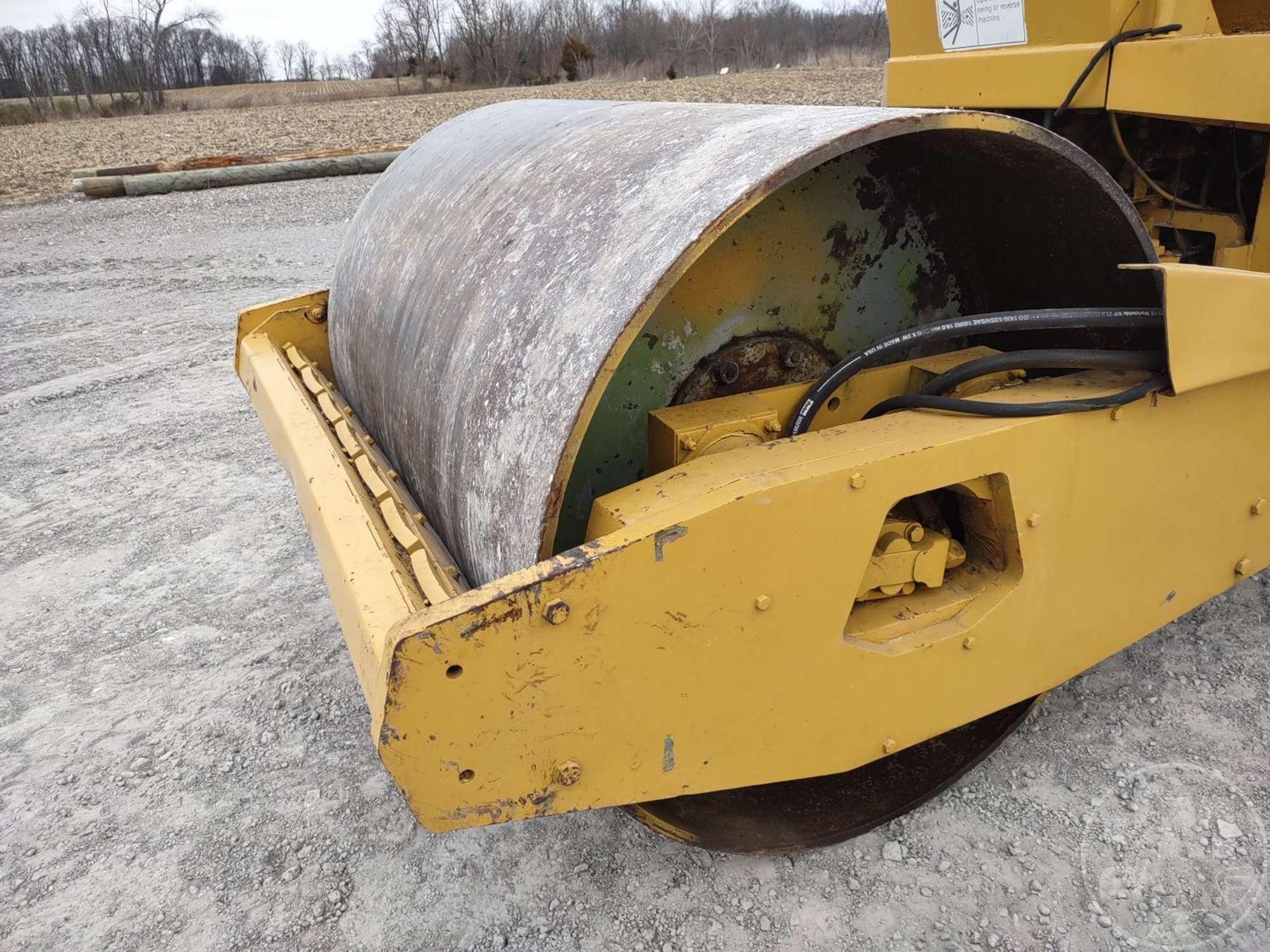 RAYGO 320A SINGLE DRUM VIBRATORY ROLLER