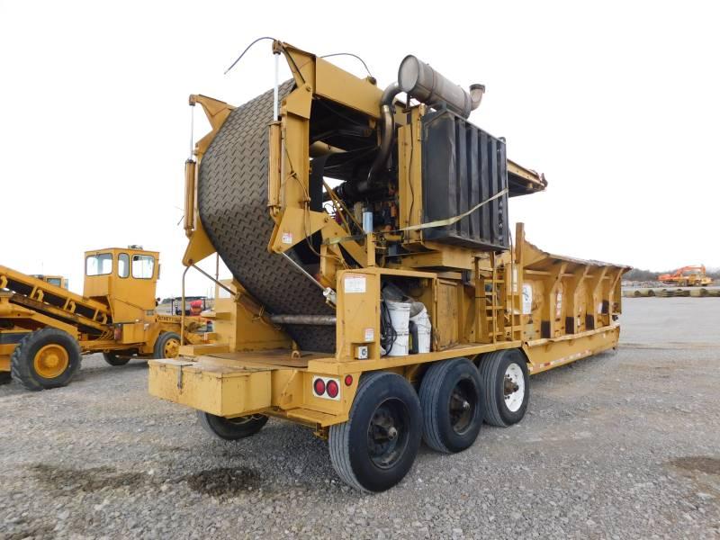 2002 BANDIT BEAST TRI-AXLE HORIZONTAL GRINDER