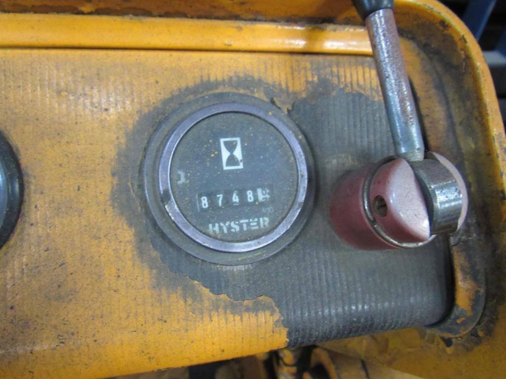 Hyster Forklift (Unit #E6) INOPERABLE