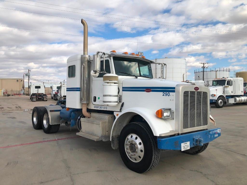 2013 Peterbilt 367 T/A Sleeper Compressor Truck Road Tractor (Unit #TRB-290)