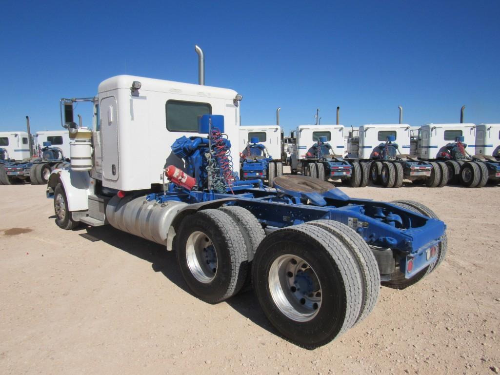2012 Peterbilt 367 T/A Sleeper Compressor Truck Road Tractor (Unit #TRB-084)