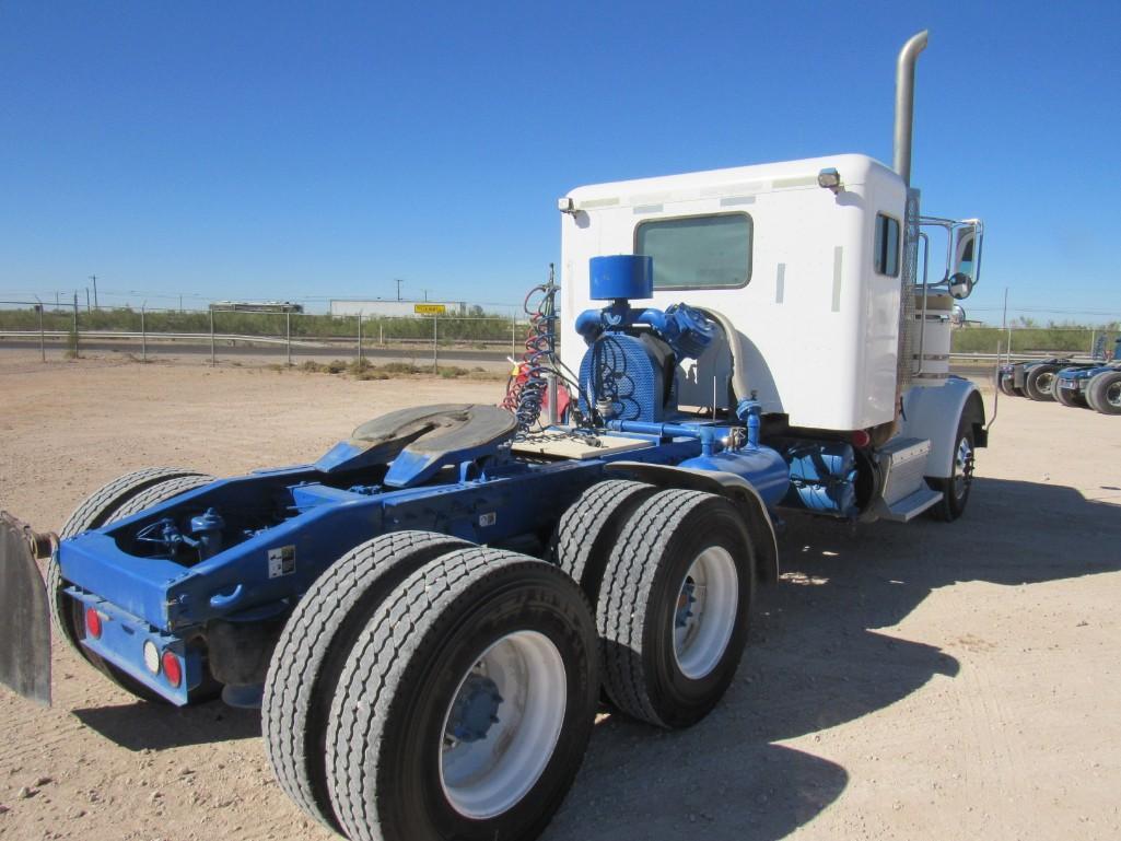 2012 Peterbilt 367 T/A Sleeper Compressor Truck Road Tractor (Unit #TRB-085)