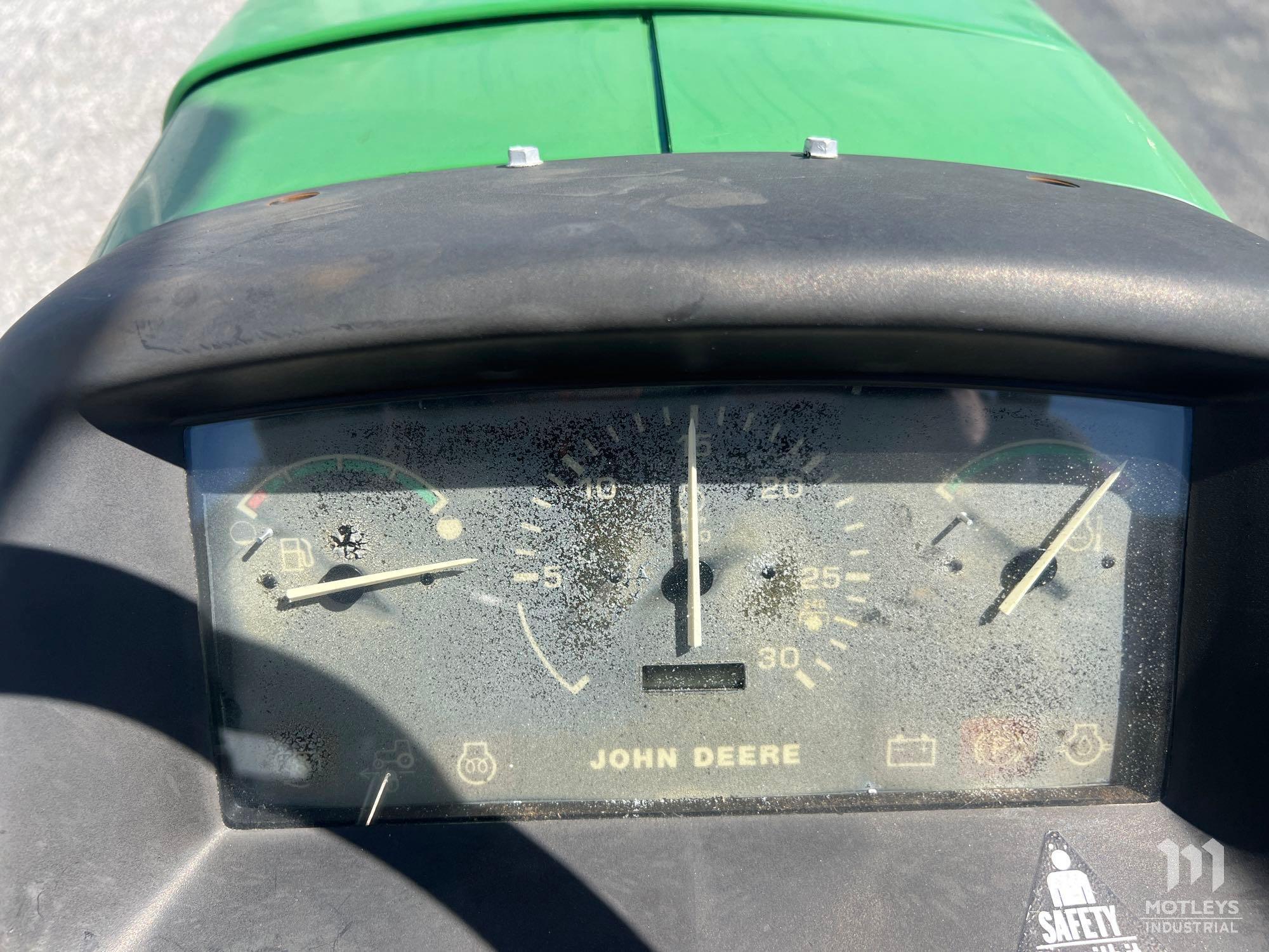 1999 John Deere 4500 Tractor