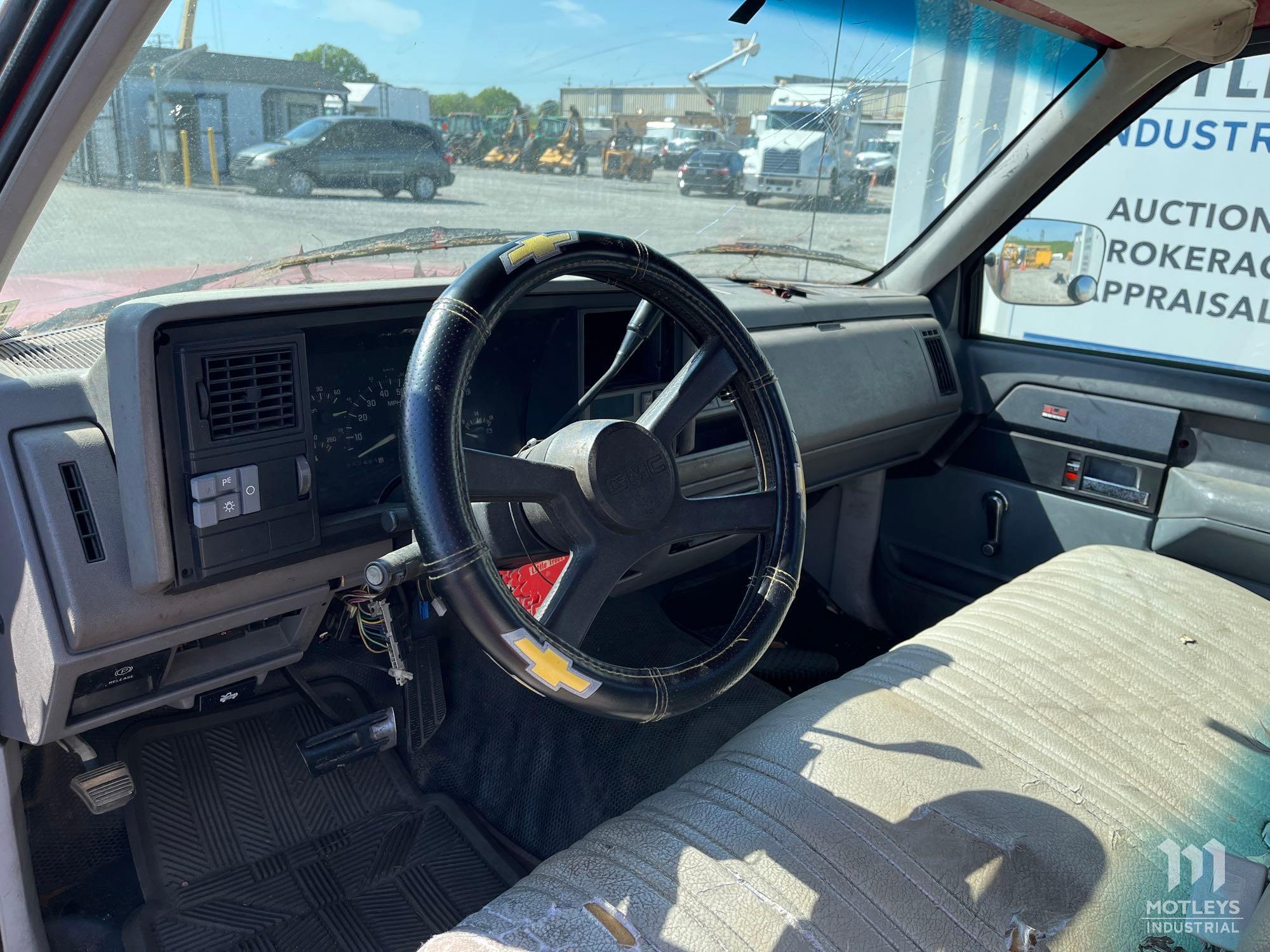 1993 Chevrolet C1500 Pickup Truck