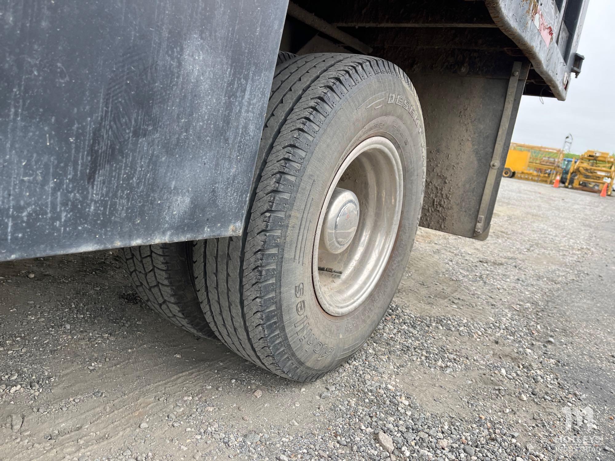 1999 Isuzu NPR H3 Dump Truck