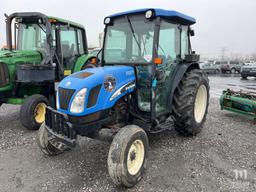 2005 New Holland Tractor