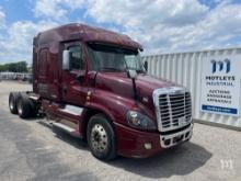 2015 Freightliner Cascadia Sleeper Road Tractor