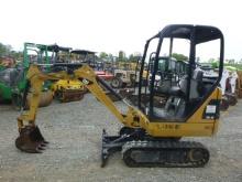 17 Cat 301.4C Excavator (QEA 9815)