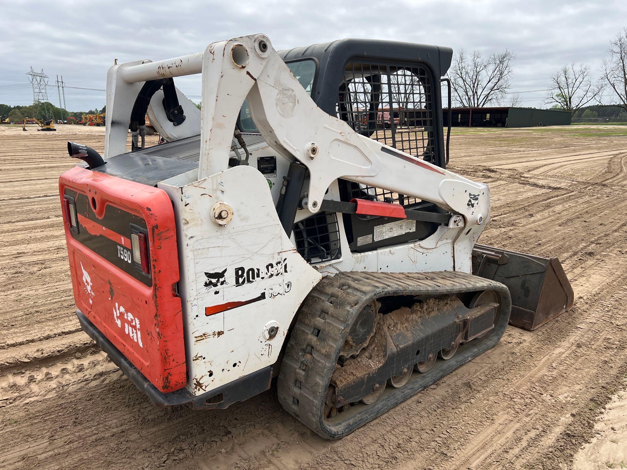 2016 BOBCAT T590 SKID STEER