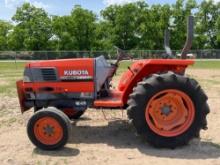 KUBOTA L2900 TRACTOR