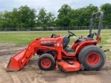 KUBOTA B7500 TRACTOR