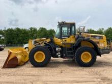 KOMATSU WA380-8 RUBBER TIRE LOADER