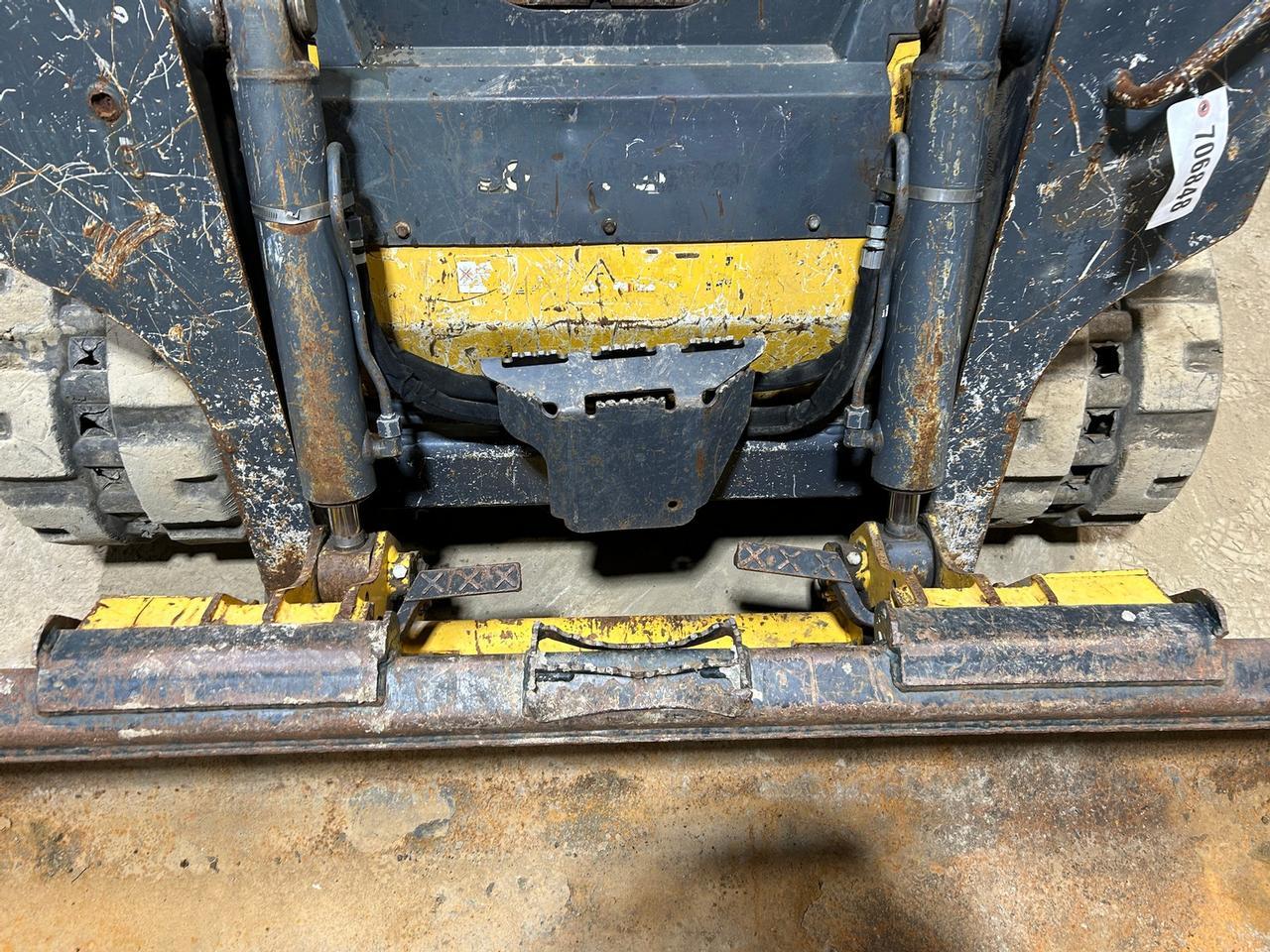 2017 John Deere 317G Skid Steer Loader