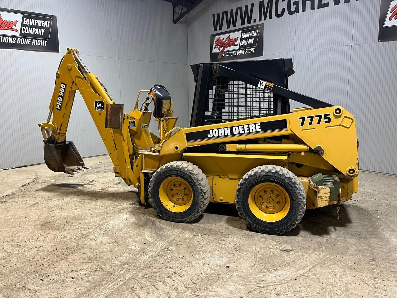 John Deere 7775 Skid Steer Loader