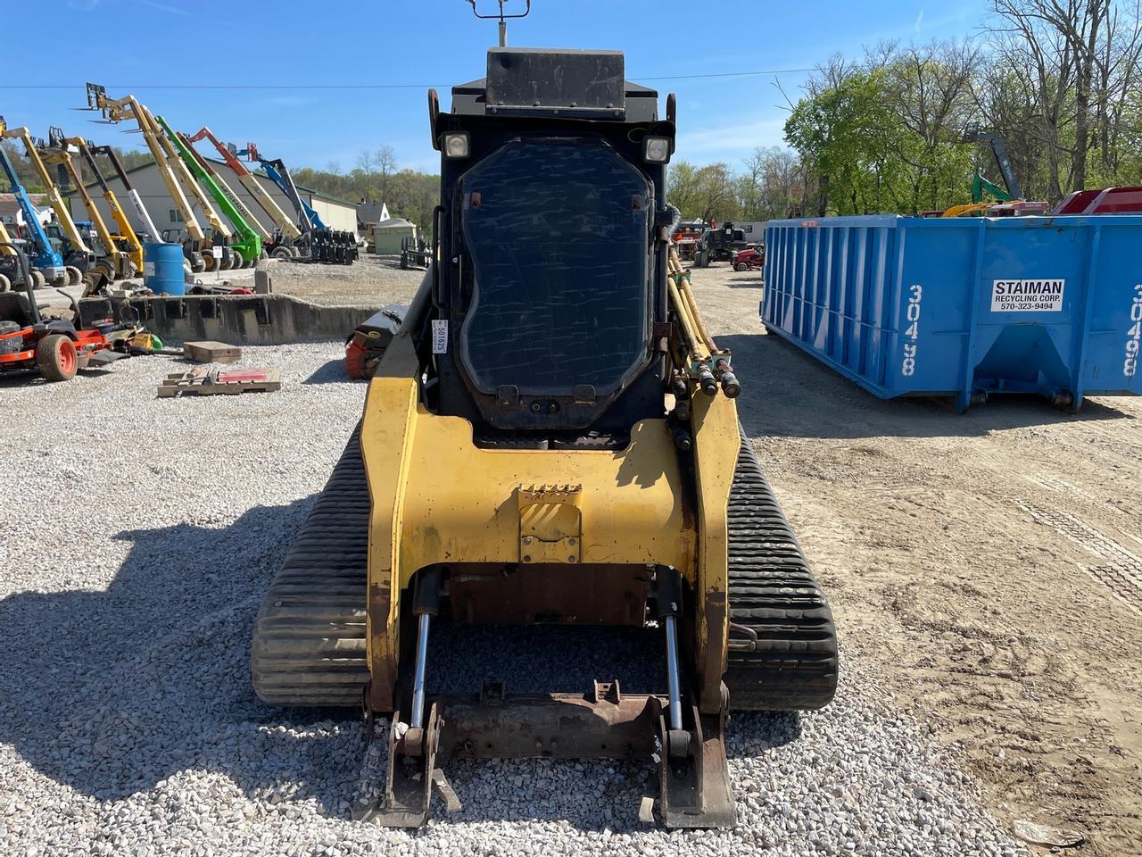 Super Track SK140RT Skid Steer Loader