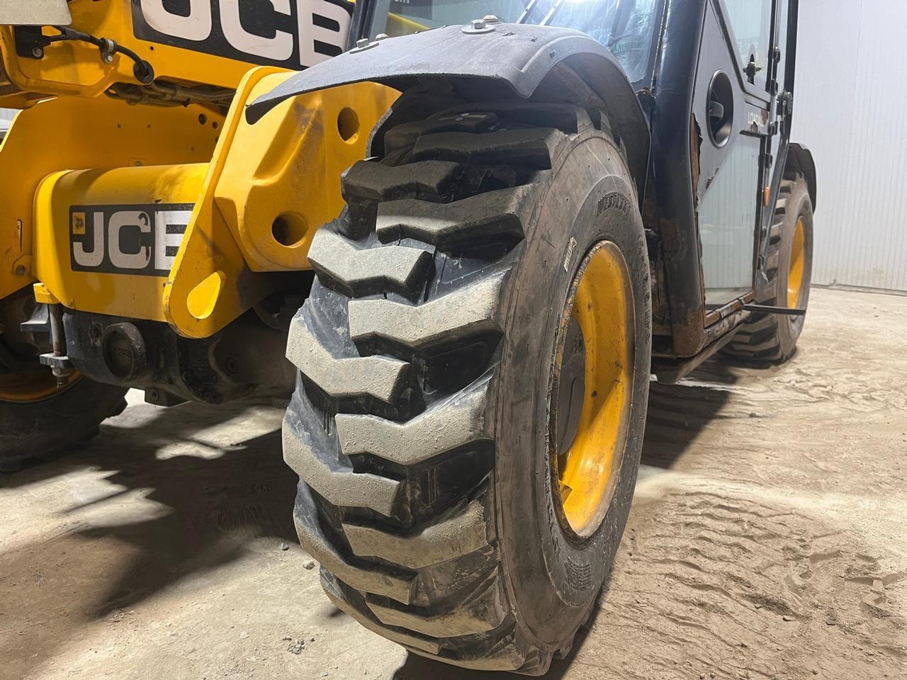 2015 JCB 525-60 Telehandler