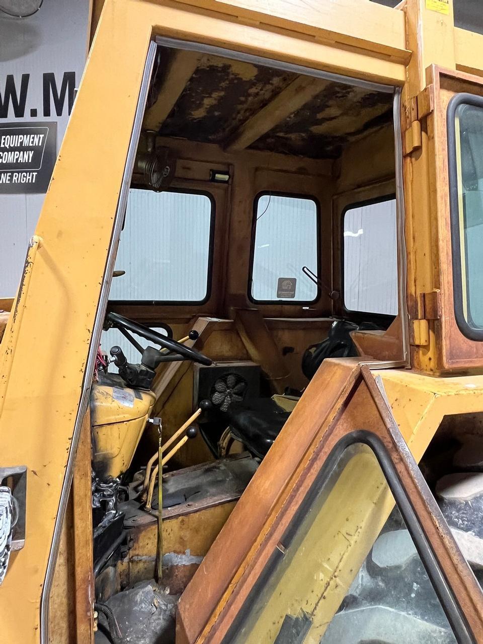 Ford 345C Tractor with Loader