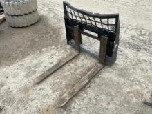 Bobcat Mini Skid Steer Pallet Forks