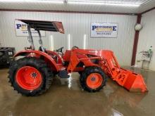 Kubota M5660SUHD Tractor with Loader