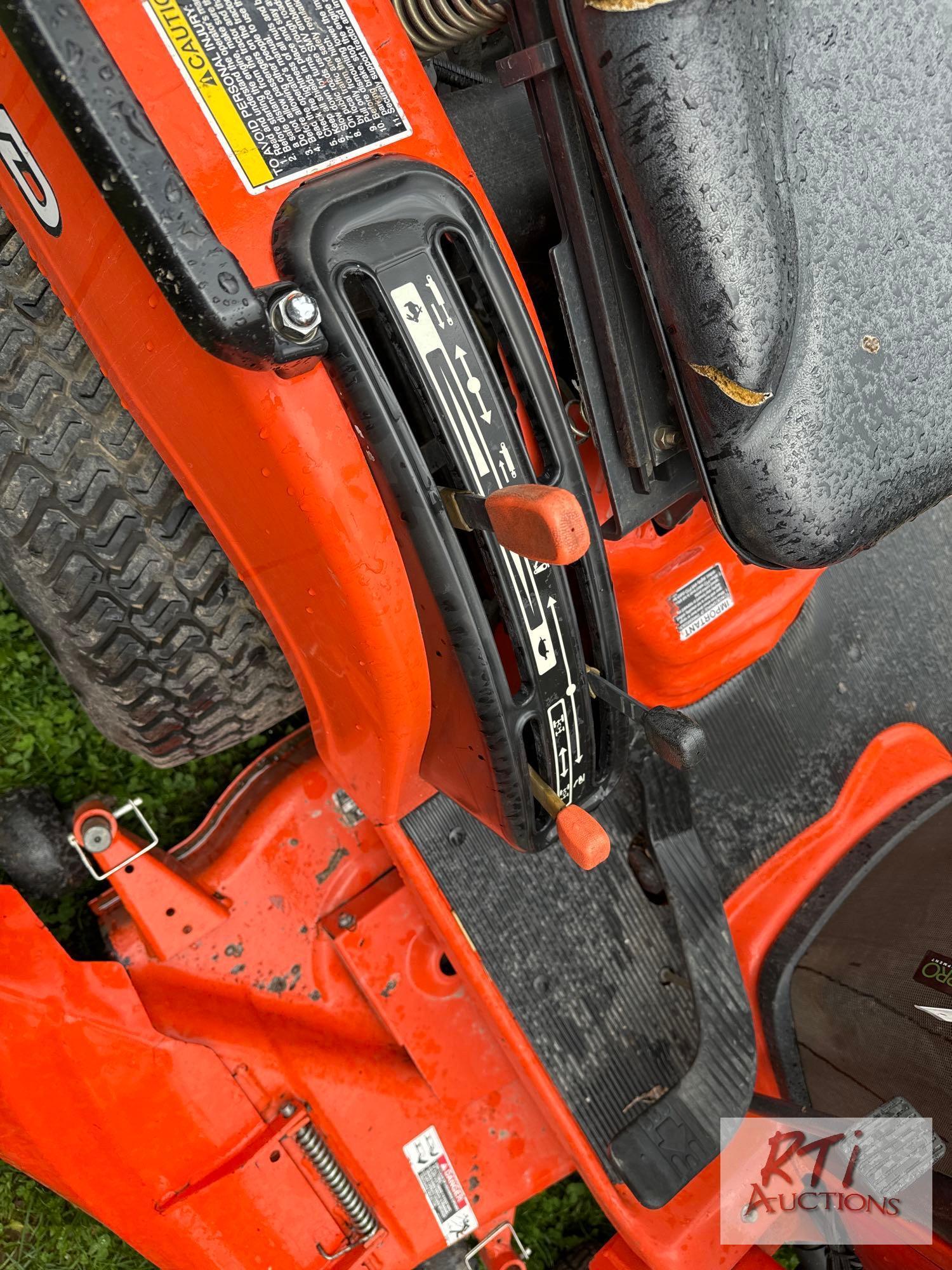 Kubota BX1500 4WD compact diesel tractor, with 54in mower deck, loader, power steering, 835 hrs.