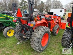 Kubota 3301 loader with R4 tires and quick attach bucket, 251 hrs.