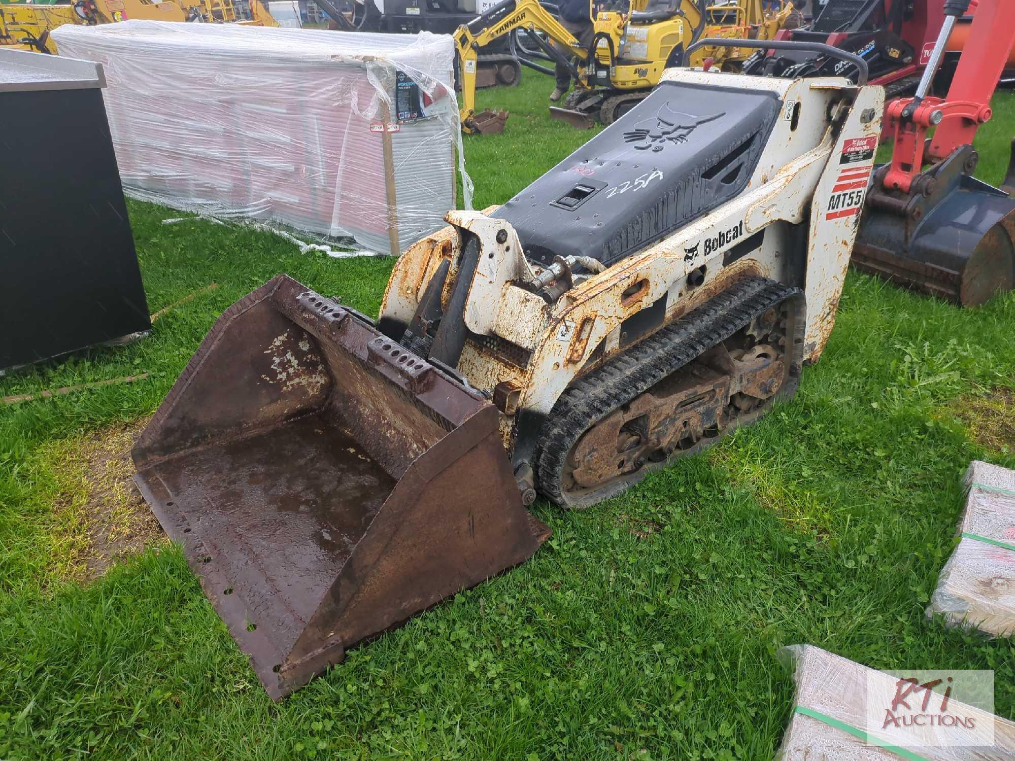 Bobcat MT55 track stand on skid steer loader, GP bucket, diesel, 1471 hrs