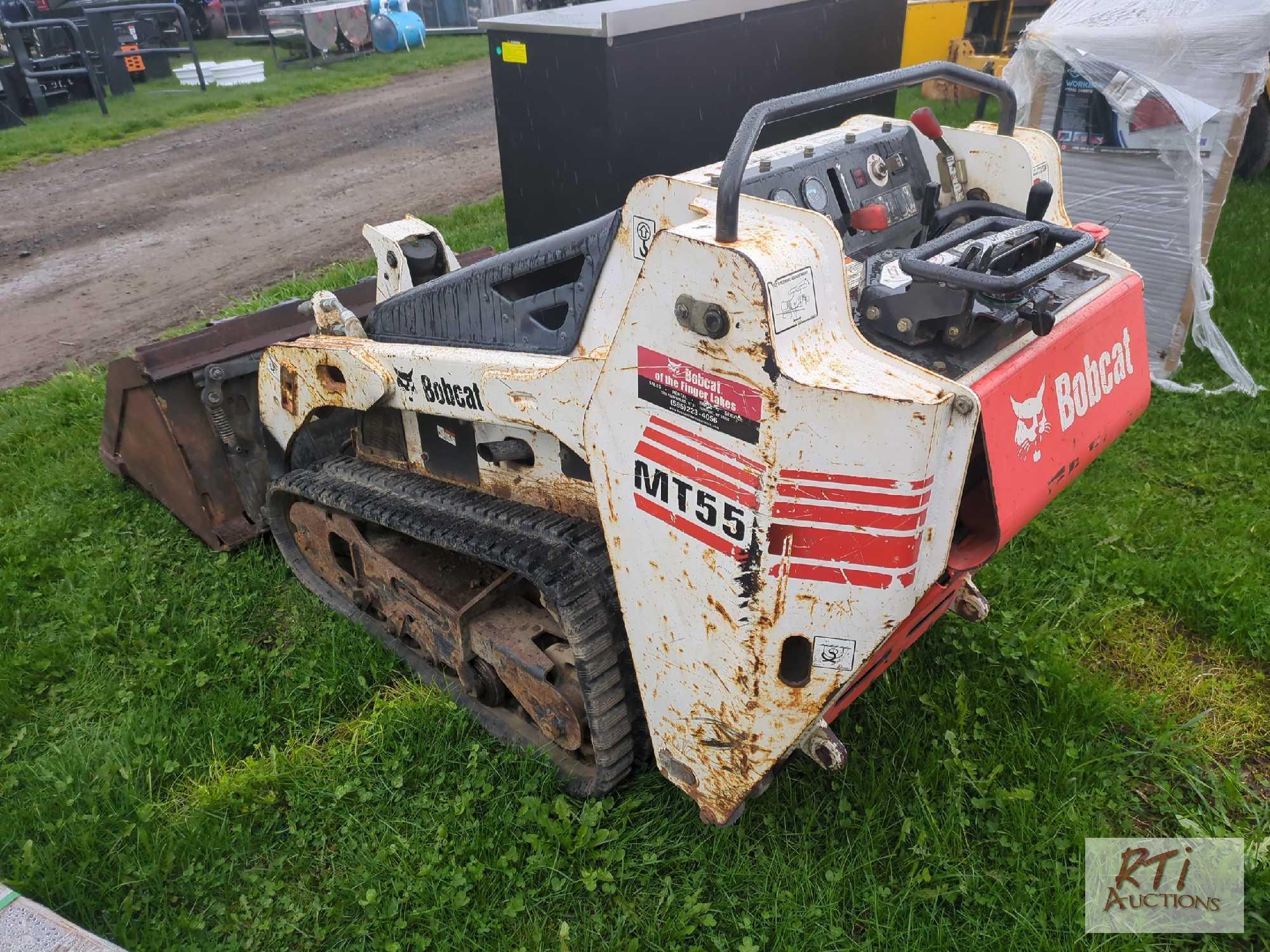 Bobcat MT55 track stand on skid steer loader, GP bucket, diesel, 1471 hrs