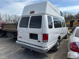 2001 Ford E350 XL high top 10 passenger van, A/C, 217,224 miles, VIN:1FBSS31F31HB33513