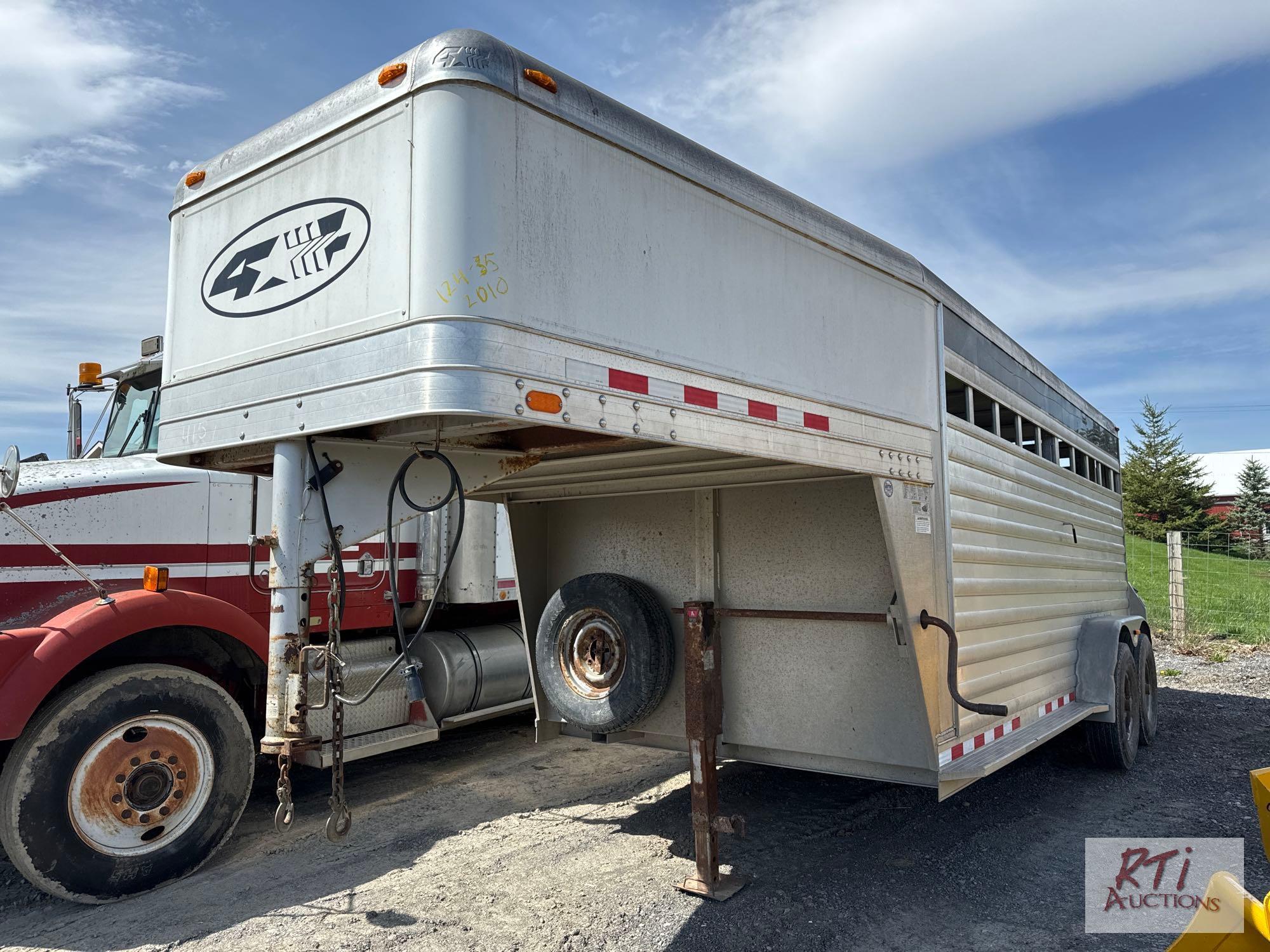 2010 4 Star tandem axle 16ft aluminum gooseneck cattle trailer, interior partition, storage above