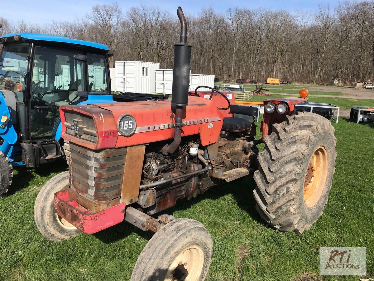 Massey Ferguson 165 diesel tractor with lift arms, draw bar, PTO. 6382 hrs