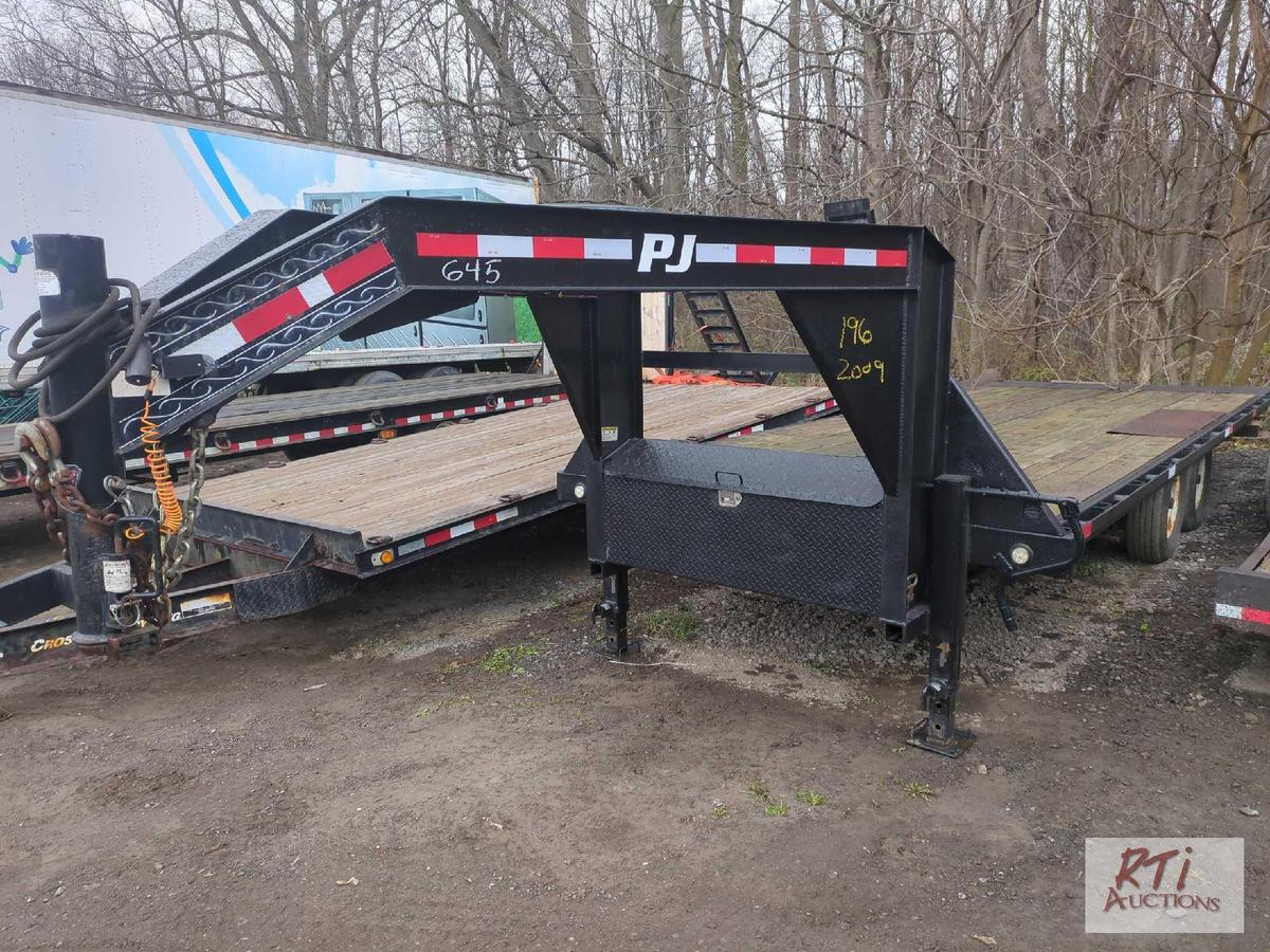 2009 PJ gooseneck trailer, tilt, tandem axles, 20ft, VIN:4P5T8222191125165