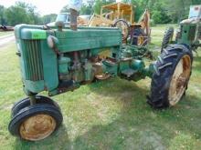 (INOP) JOHN DEERE TRICYCLE FRONT END TRACTOR