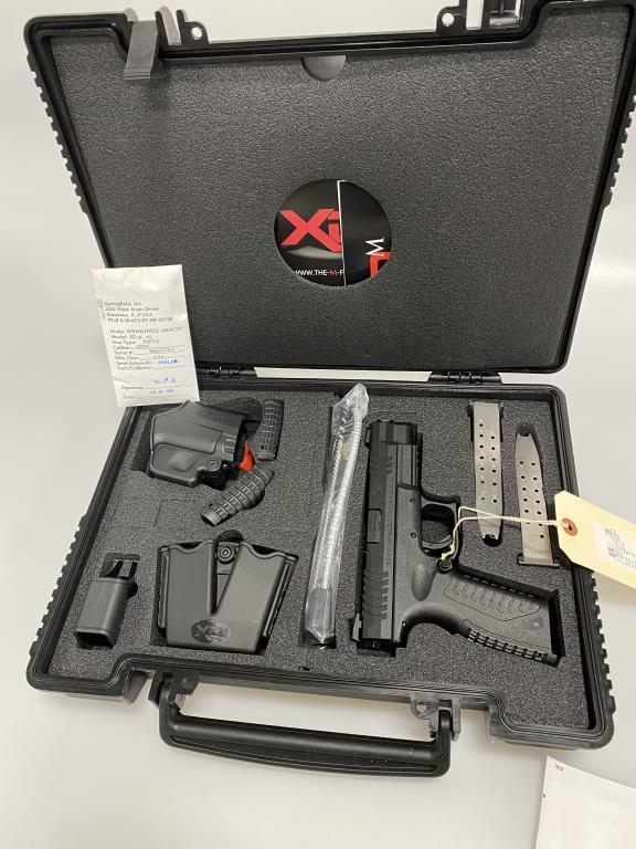 Springfield Armory XD M-40 40S&W W/Gear Kit Pistol