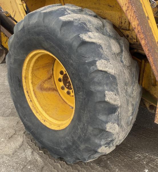 John Deere 310C Backhoe Loader