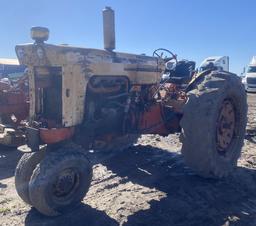 Case 831 Tractor