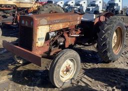 International 424 Diesel Utility Tractor